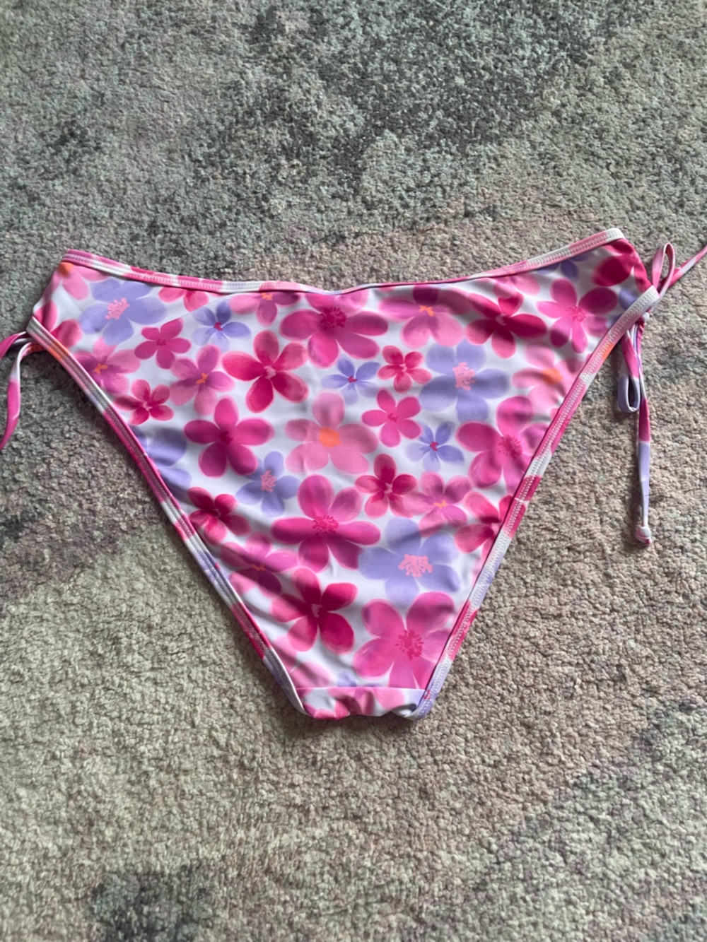 Bikini Bottom - Picture 3 of 3